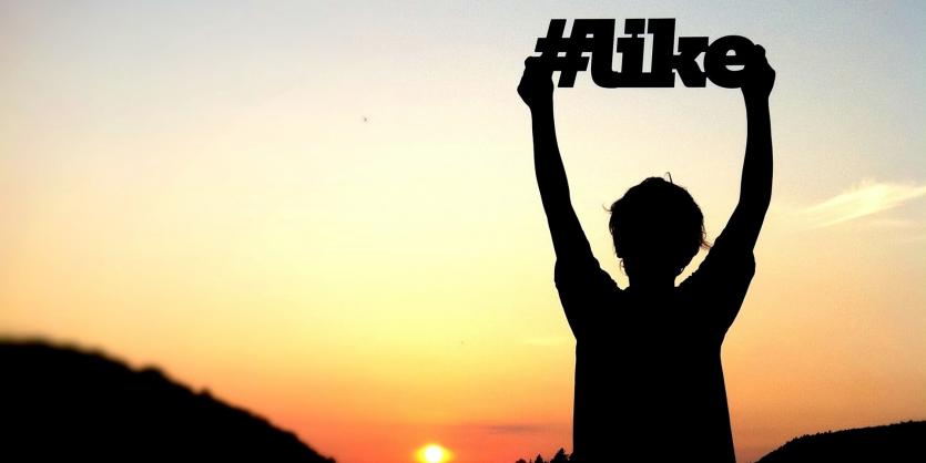 Better like them. I like them. Лайк карандашом. Better like them. Ай лайк.