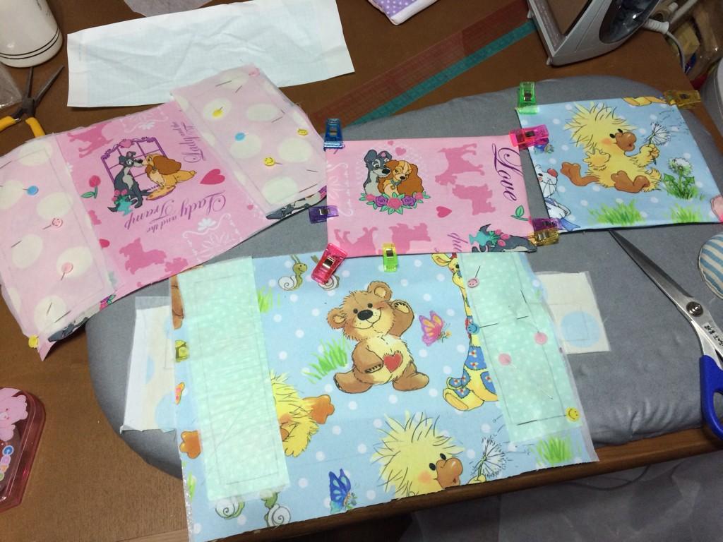 D垢 共通年パ ヴィンテージシーツ 制作中 スージーズー シーツ を使ってます あれ これは布団カバーだったっけ とにかく可愛い D Http T Co Sks8sedolw