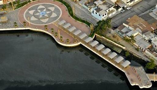 _Paisajes_'s tweet photo. Plaza de la Música en Guayaquil, Ecuador. En forma de guitarra. http://t.co/0TSJTOObCN