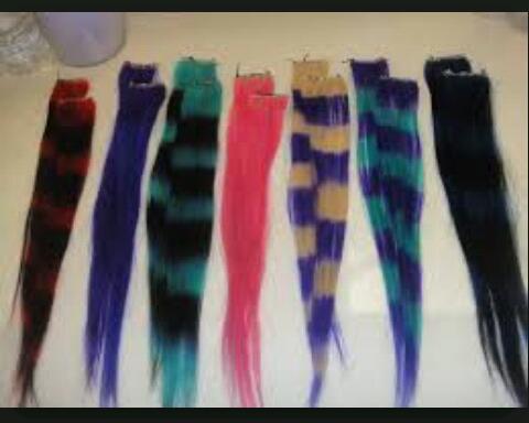 BandPosts_'s tweet photo. The scene girl starter pack http://t.co/YVythHDaYg
