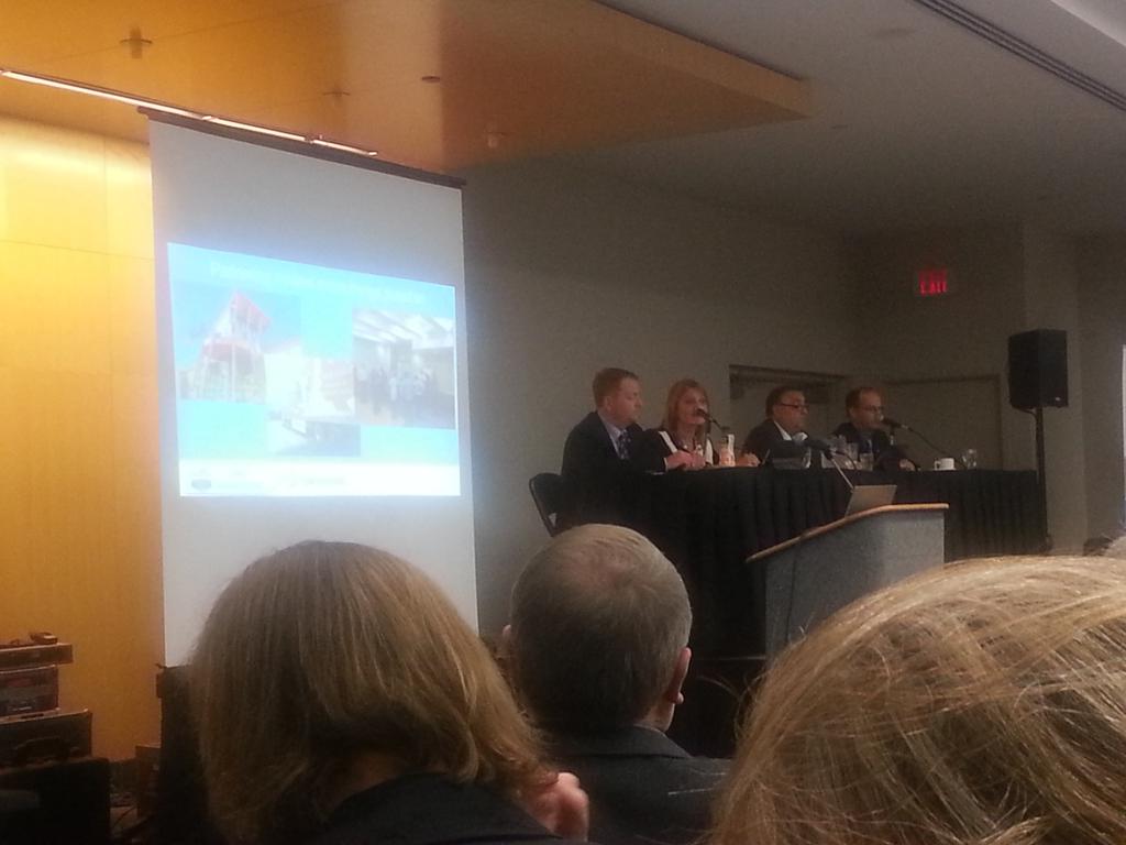 Roxanne_Carr_'s tweet photo. Regional collaboration has worked for Whitecourt/Woodland with effective fiscal results #aamdc2014 #ableg http://t.co/AFNkZspoWR