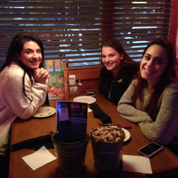 CHSEPrincipal's tweet photo. #texasroadhouse #falconsupport http://t.co/SM5ONhUM8i