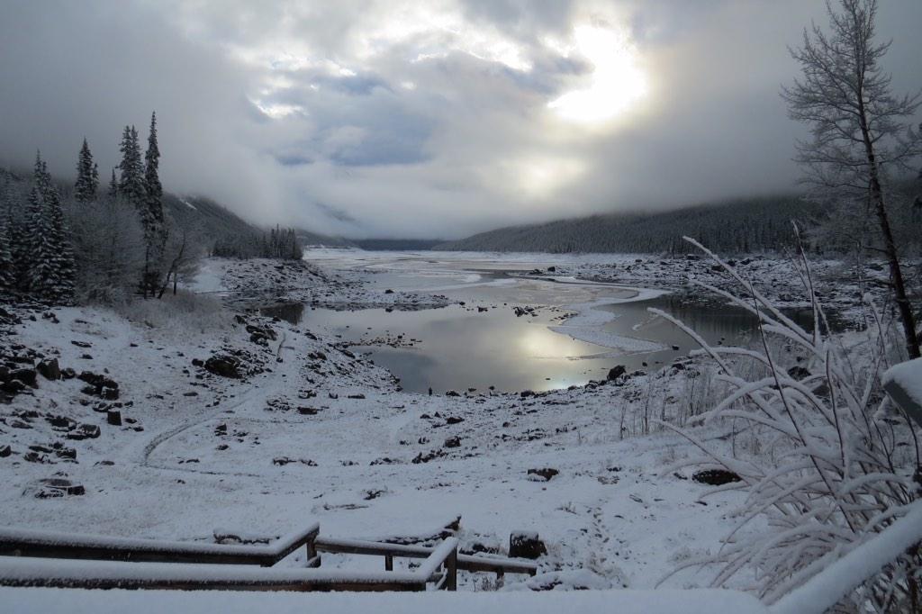 Something about the cool crisp air calls us to explore. Thanks WendyPoppyland3 for the photo: