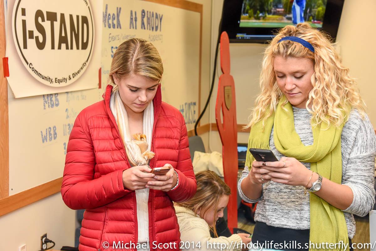 URI_SAAC's tweet photo. .@tay_archer &amp; @abbeymikk working social media during @GoRhodyRams #ItsOnUs Pledge Night! @URi_STANDers #A10SAAC http://t.co/f6uuMPygFZ