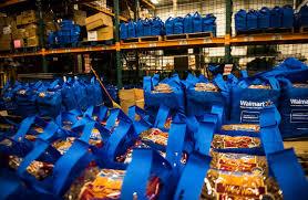 B_H_T_F's tweet photo. Mark your calendar: The Pantry will be available to give out food to the families on the 2nd and 4th Saturday. #BHTF http://t.co/iiuDtbxBp7