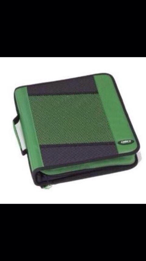 starterpackkit's tweet photo. The "I did the hw but ain't gon let you copy" starter pack http://t.co/Ve2ZGfwO6T