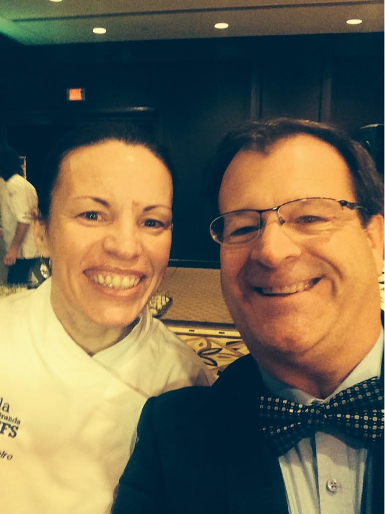 pleboeuf2's tweet photo. @HectorHli @glarivee @HLIPStGermain Gala des Grands Chefs 2014 avec Sébastien Giannini et Helena Loureiro http://t.co/YS9LClxtX8