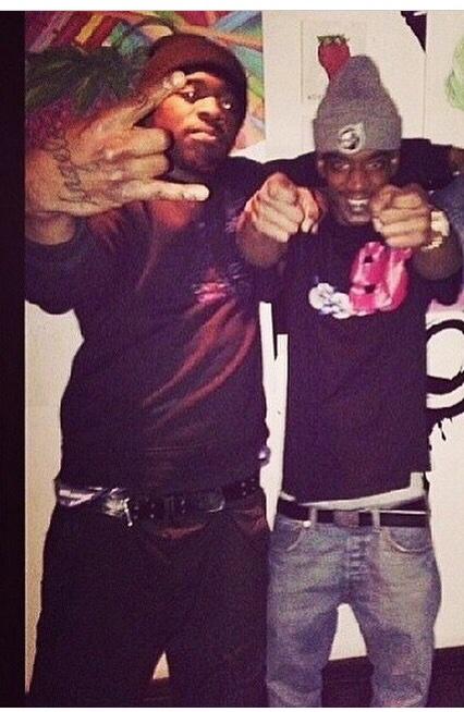 yfe_TB's tweet image. "@RNigga1300: Free the gang squad 💯 #freelaylow #freejello http://t.co/oOf93eNQlK"