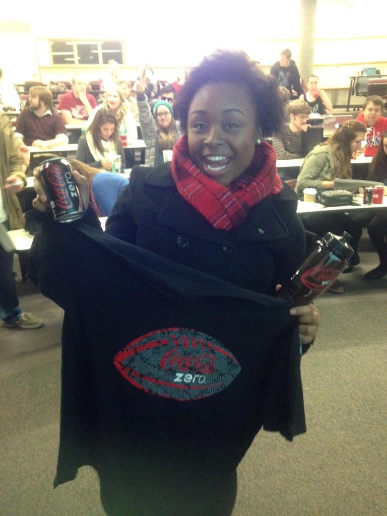 saankrah's tweet photo. #countdowntozerowsu #contest 😬 http://t.co/M4NOgJGc6F