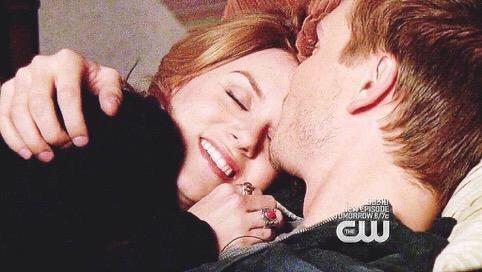 OTHdiary's tweet photo. "Sometimes a favorite place is not somewhere, but someone and when you're with them it doesn't matter where you are." http://t.co/kSAXUm7jY8