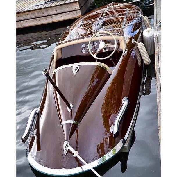 Gentleman's racer. #usaboatlife