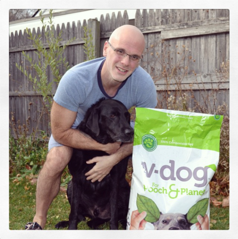Gary Yourofsky and Doyle are big-time v-dog lovers! #GaryYourofsky #vegan #vdog