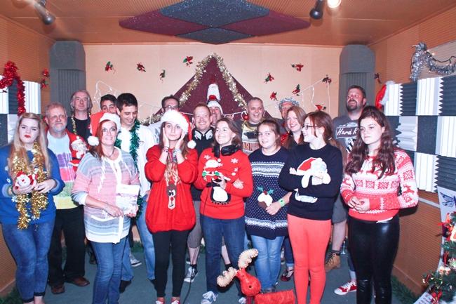 KSCourier's tweet photo. LISTEN: Kent and Sussex singers release X Mas single for children's charity @Taysbucket http://t.co/sPEBDbDeui http://t.co/GSoKunSt7u