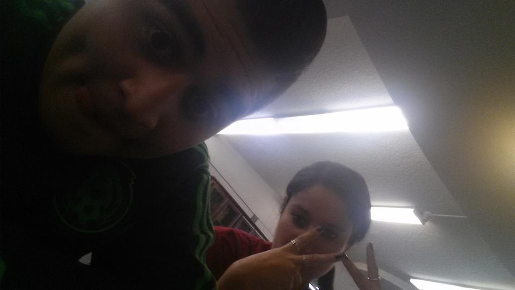 AYYOPAZ199's tweet photo. Chillin with bae ๐. The only good thing in this pic #LibraryChillin @BiakaFlokaFlame http://t.co/E3xEr3Gh7s