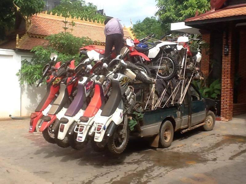 Been busy no time to tweet or other social media.. Sorry!! But if you out with a guide would you like him to text?