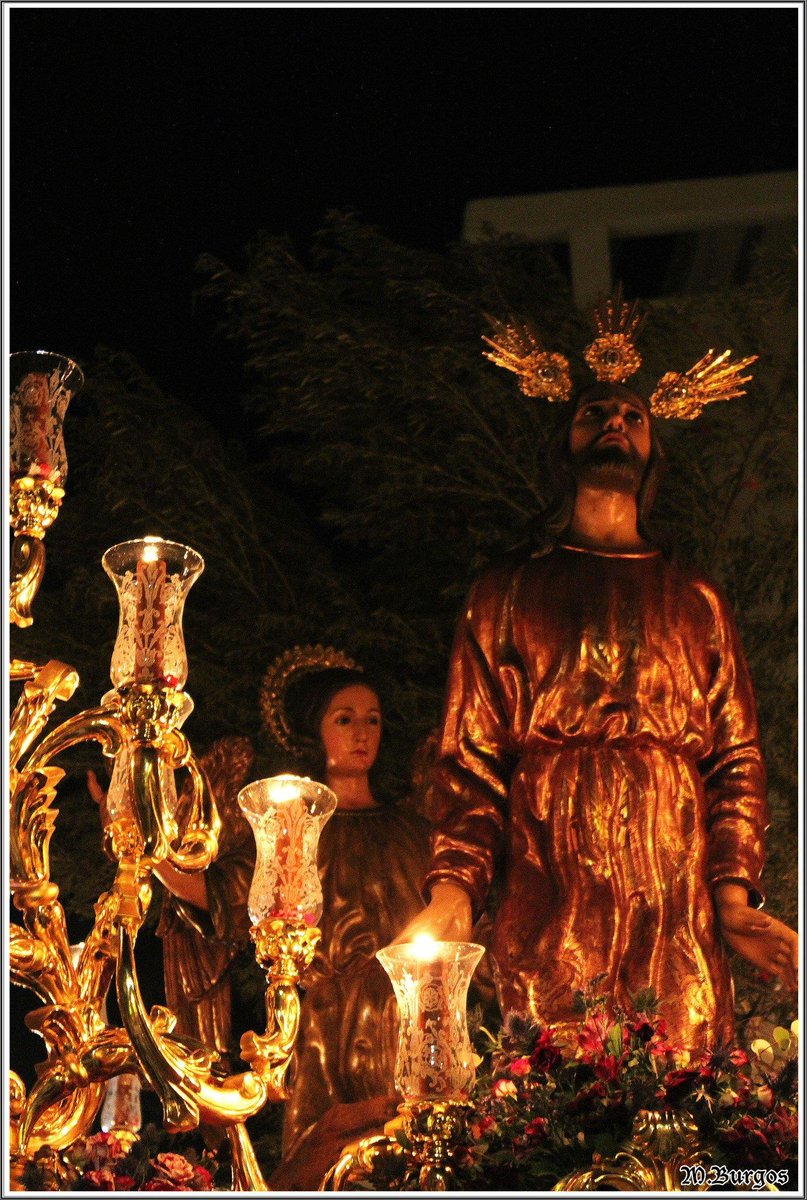 El fruto del silencio es la oración. El fruto de la oración es la fe... M. Teresa de Calcuta.
Buen miércoles a todos