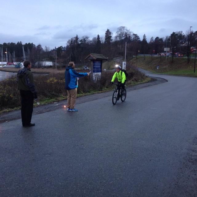sykkelTV's tweet photo. #merenergi #sykkelogshopping #matpakkesyklister. #sandvika. http://t.co/8OKqllhDgX
