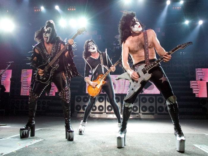 CurcunaRMC's tweet photo. Download 2015 Headliner'ı açıklandı! : KISS http://t.co/y6nof4nWfk