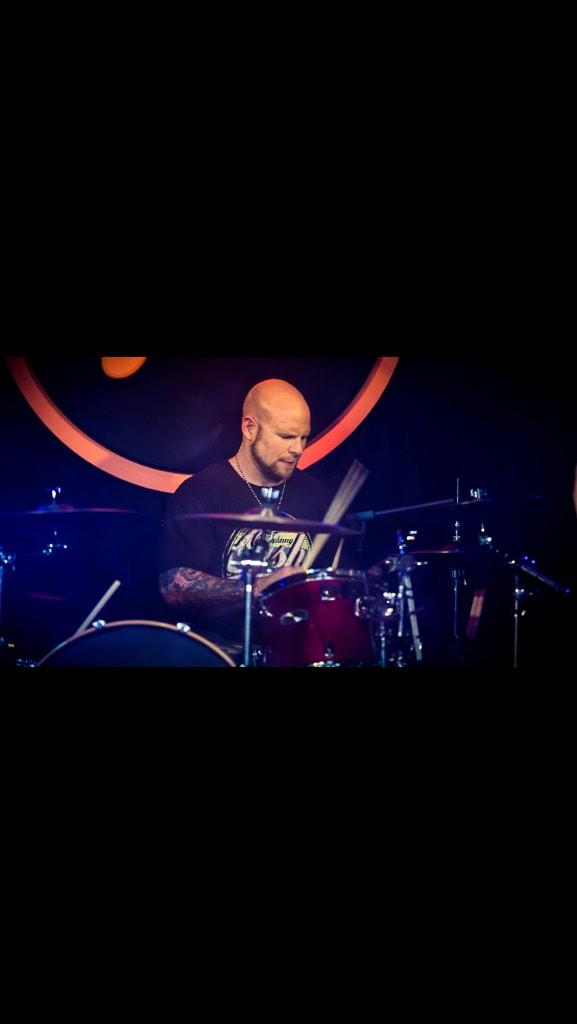 radiovoiceband's tweet photo. #EastCoast #Rock #Canada @remopercussion @ZildjianCompany @Fender @gibsonguitar @cdnmusician http://t.co/qVFHGB0NTc