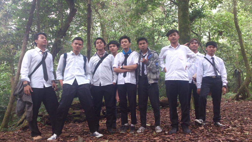 Iyan only (@ryanvalala) on Twitter photo 