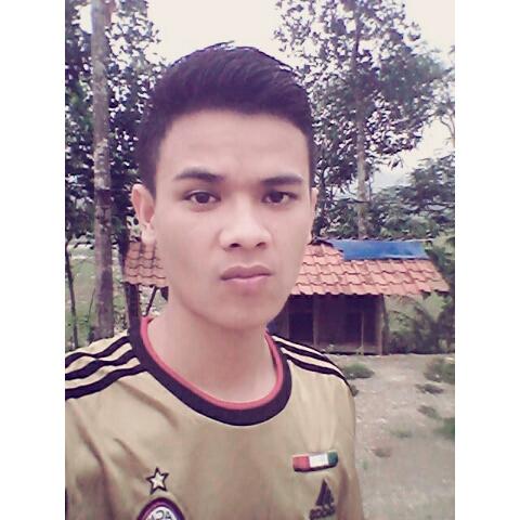 Iyan only (@ryanvalala) on Twitter photo 