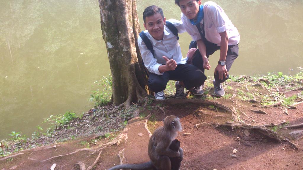 Iyan only (@ryanvalala) on Twitter photo 