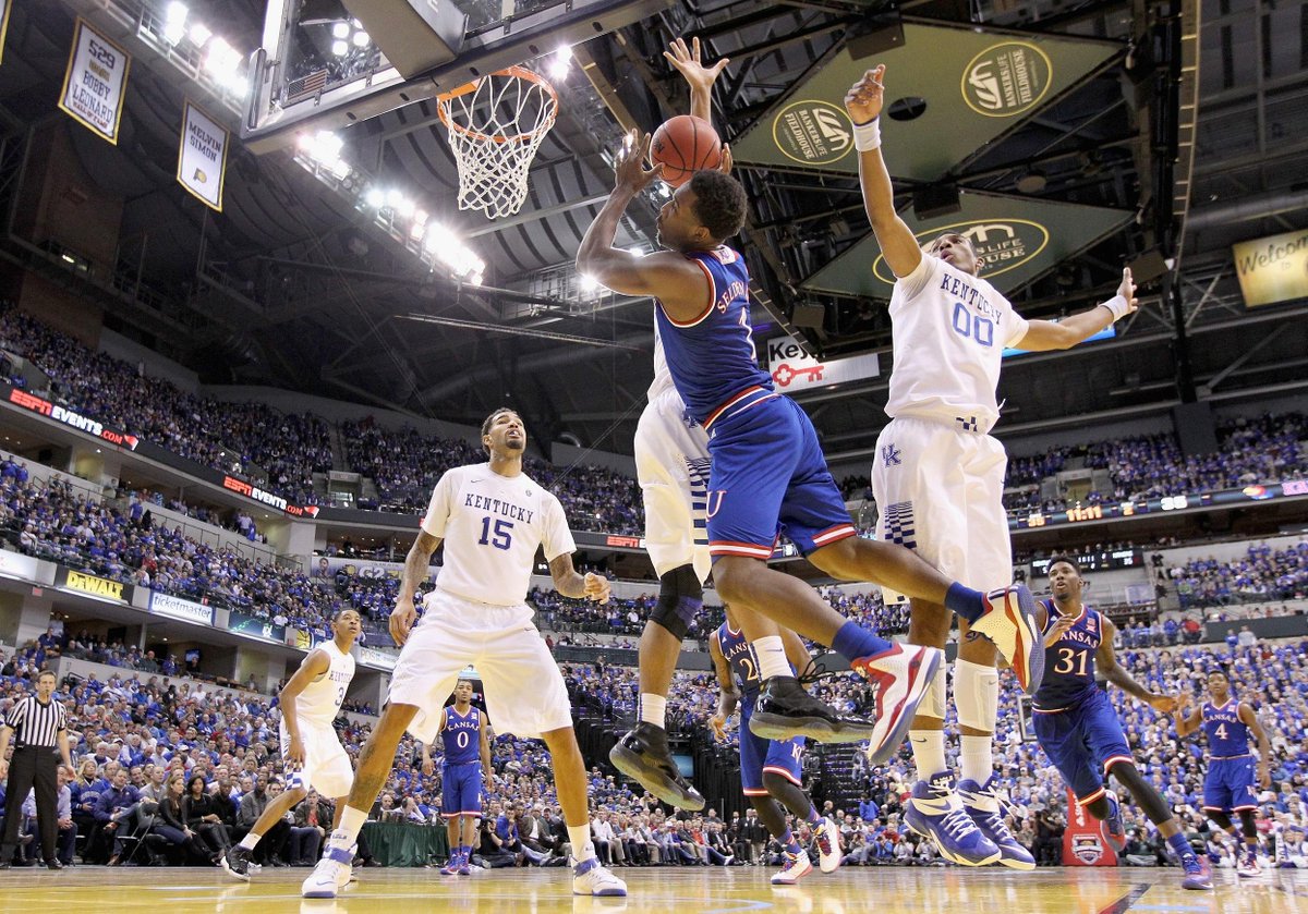 SportsCenter's tweet photo. Crazy Stat of Day: Kentucky had as many blocks as Kansas had made field goals (11) in last night's 72-40 rout. http://t.co/q7MqZOg0S8