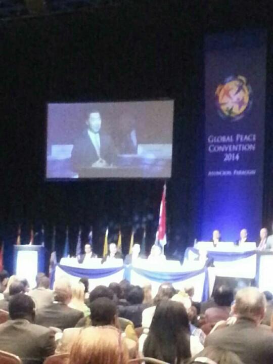 CatLockman's tweet photo. Amazing+Historic. Paraguays President, VP, Speaker of Parliament + 15 former heads of State. @followgpf #globalpeace http://t.co/BJMVQKoFA3