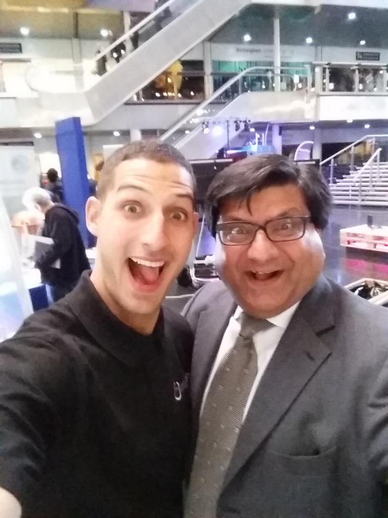 hellofotobooths's tweet photo. Who can't take a #selfie ? @TalentNavigate #bhamMadeMe #instabooth http://t.co/cDu9QG2oxD