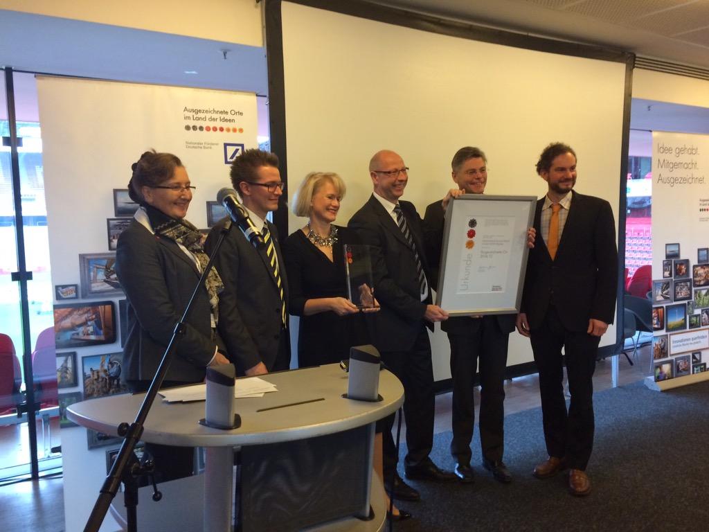 jospang's tweet image. So sehen Sieger aus!! #ecoKongress #LandderIdeen #vivaisoftwareag