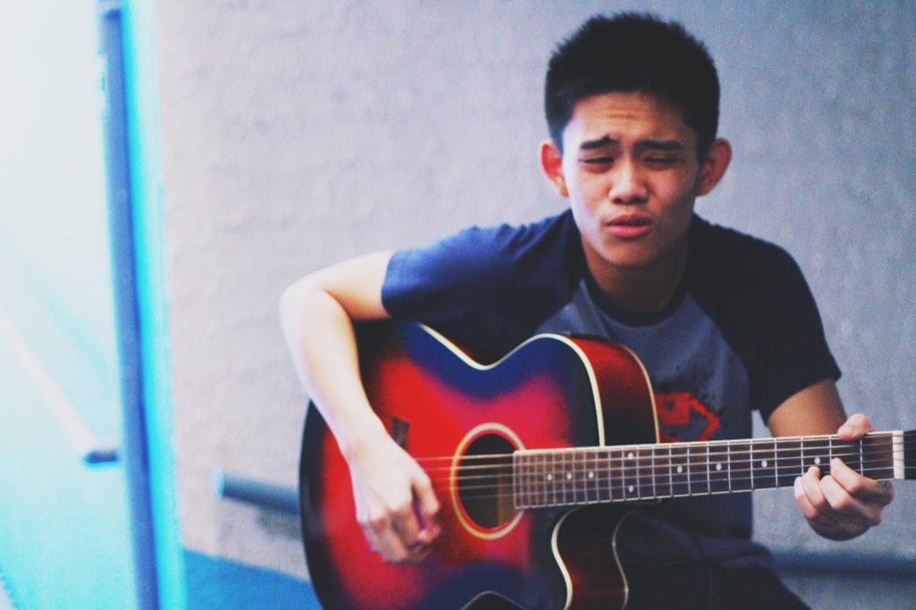 C5Official's tweet photo. Happy Birthday to our guitarist Richard Victoria!!! ur old 🎉🎊

(C) Josh Isleta http://t.co/t4ZSIGF7IS