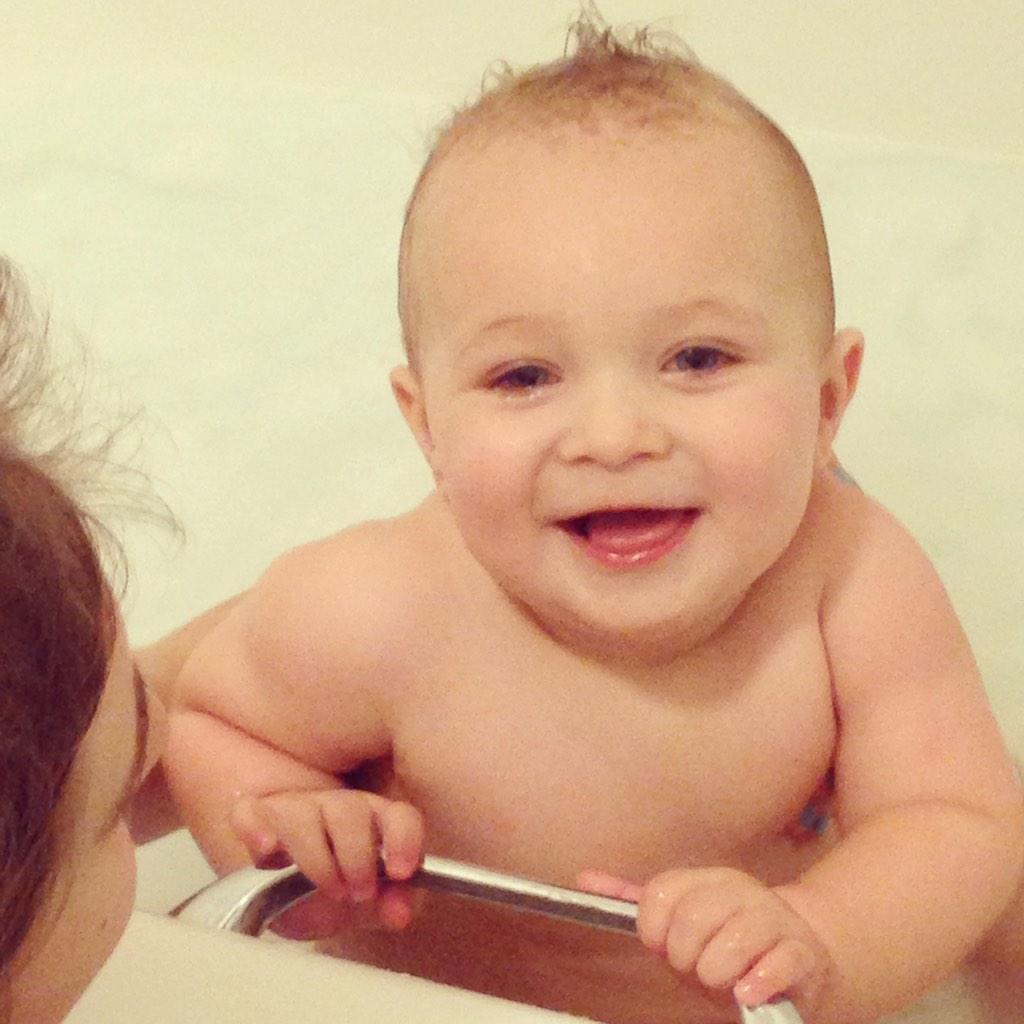 AmbeerMooree's tweet photo. 8months old my little chubba xx http://t.co/W55ZibBii1
