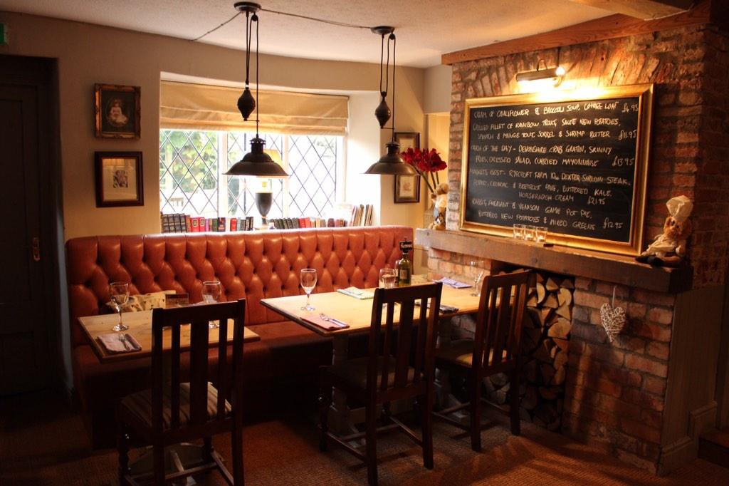 We got snap happy this week! #pub #photos