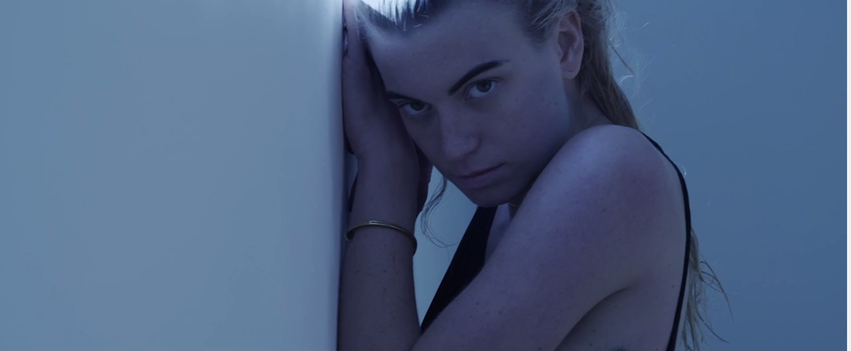 wonderlandmag's tweet photo. Watch the video premiere for 'Ghost In The System' from @PLSRSTATE here:
http://t.co/npAzndGkpO http://t.co/PskSE5TQpo