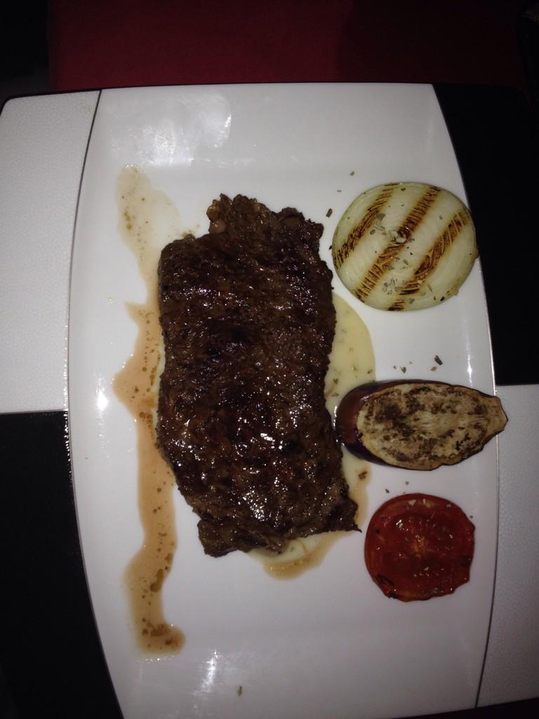 KimSonderen's tweet photo. Dinner at Ultimo http://t.co/1EZxB5e7xg