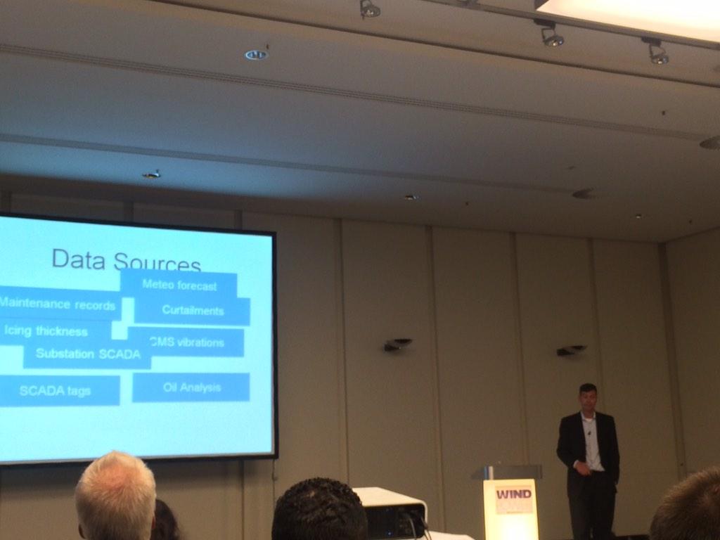 Carles_'s tweet image. Wind meets Data Science. @algrtmc kicking ass at #winddata