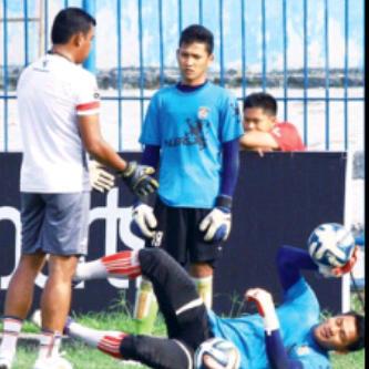 aliefalfayed's tweet photo. Semoga didikan dan polesan dari nol...putra daerah balikpapan bisa menembus tim Garuda Muda Indonesia...Amin... http://t.co/mi9FZjXsZU
