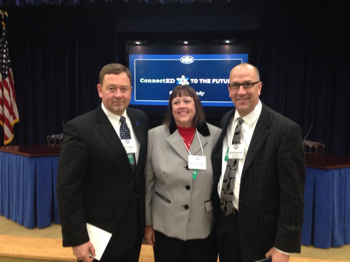 <a href="/KIMTNews3/">KIMT News 3</a> RT <a href="/johnccarver/">John C. Carver</a>: Sioux City Clinton Howard-Winn Iowa is in the <a href="/WhiteHouse/">The White House</a> #2020HowardWinn #FutureReady