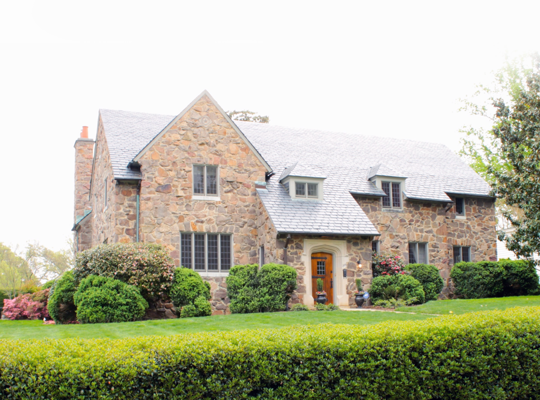 HarrisOneHour's tweet image. Do you own an older home? Here are the most common problems to keep an eye out for fxn.ws/1wjXMOx