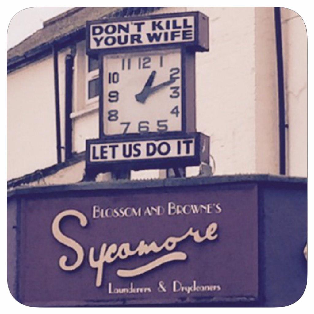 TheWifeStore's tweet image. Funny sign in #london #wife #husband