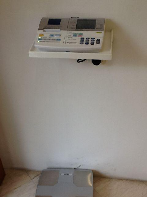 tintoniy's tweet image. Timbangan ini yang tiap minggu jadi sahabat dan saksi bisu perjuangan.. ^__^ #LWC2014 @lightHOUSE_Indo