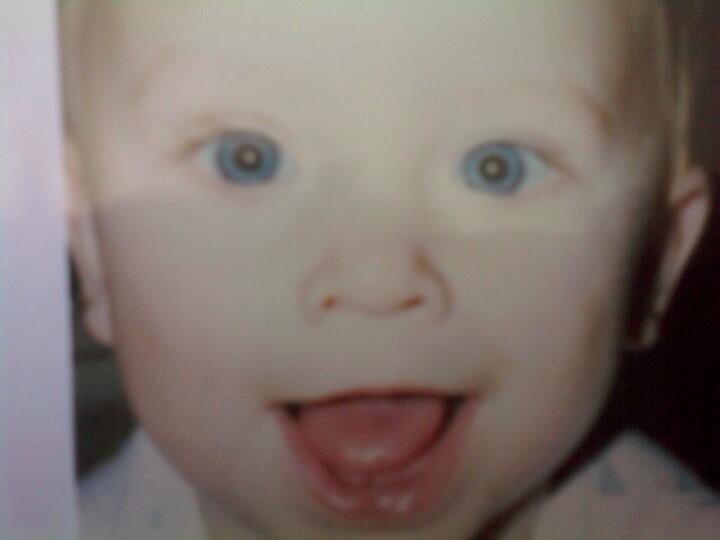 hotbuffalooo's tweet image. LOOK. AT. THOSE. BABY. BLUES. #editfree #timehop