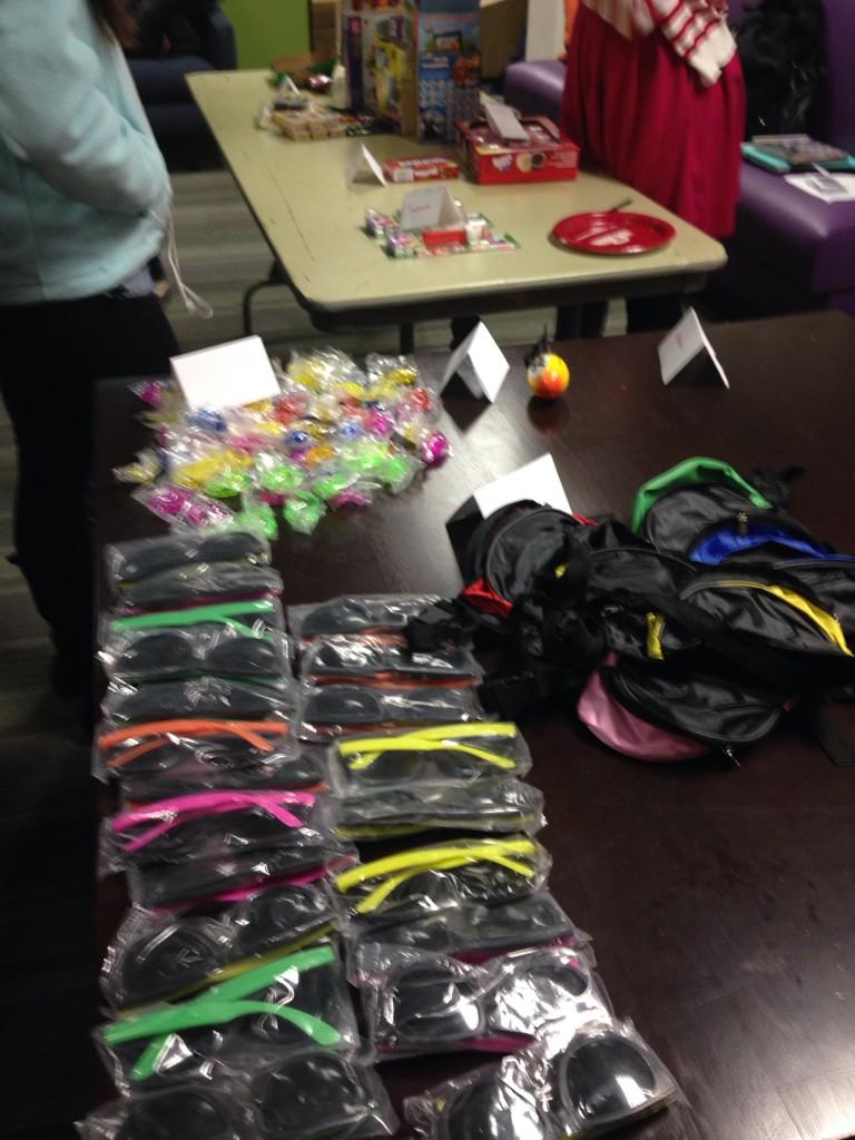 AmericanURA's tweet photo. More awesome prizes at the North Campus Pridebuck Exchange. Have Pridebucks come to #TheHatch NOW http://t.co/XxUGo1qbO9
