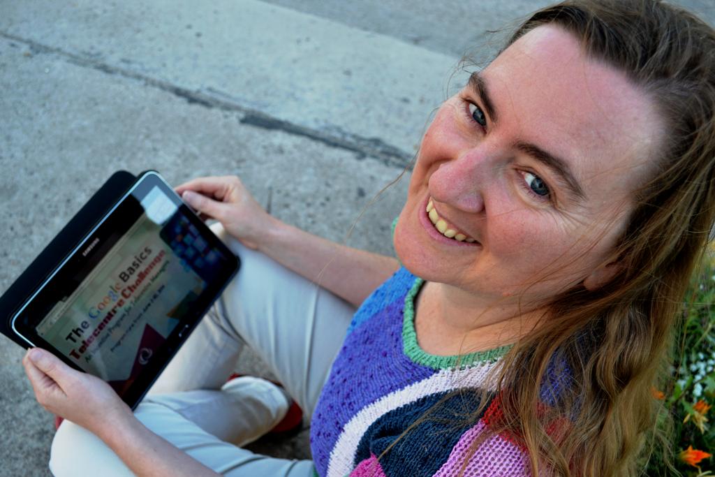 telecentreorg's tweet image. Our Google #TCChallenge winner Susana Ebeling is looking good in this pic showing her best accessory -- her PRIZE!