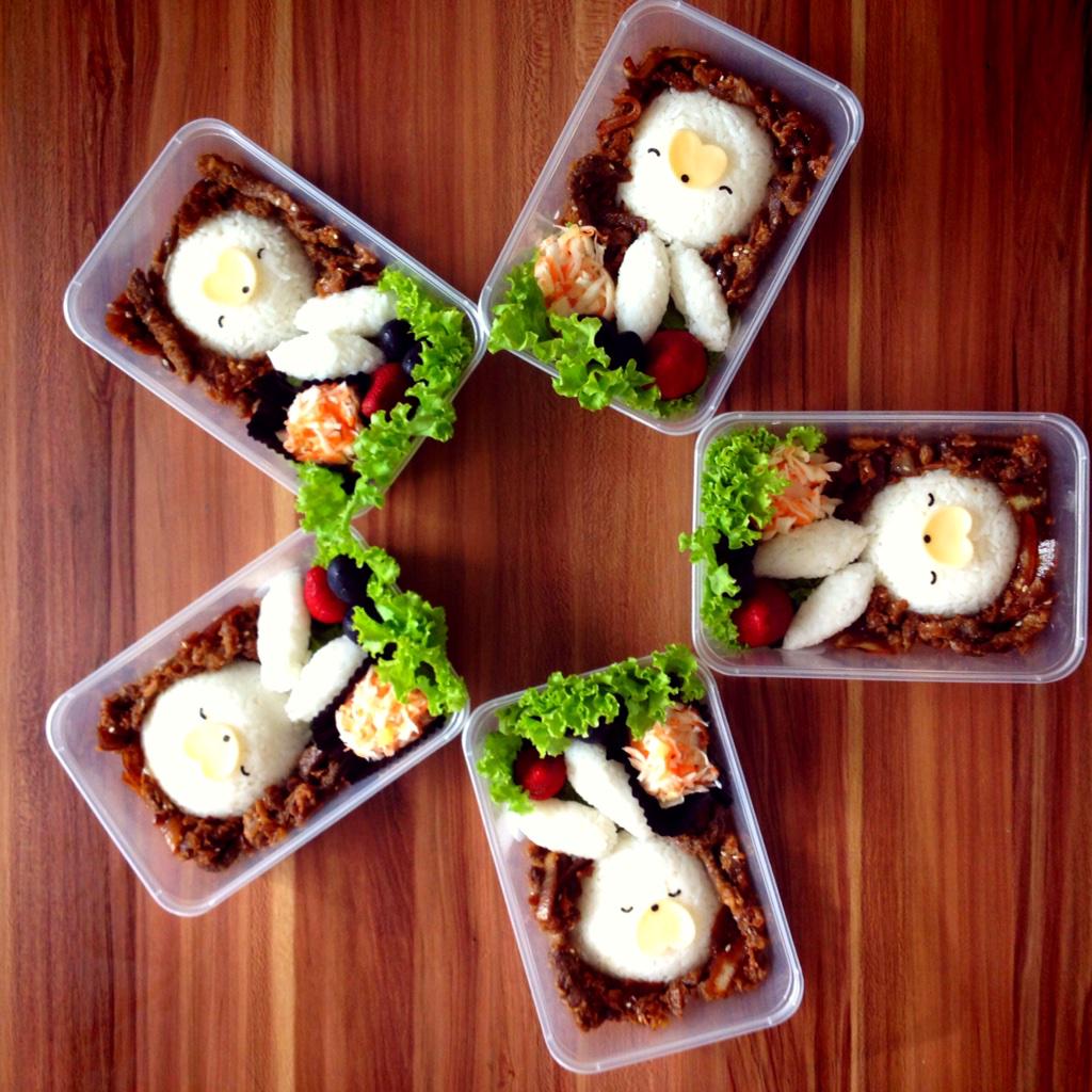 Sleeping bunnies by Kitsune Team, check out our IG account <a href="/KitsuneBento/">Kitsune Bento</a> for more.