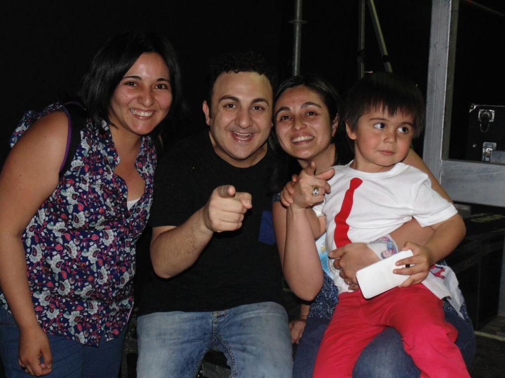 carlapintof's tweet photo. @diegotopaok buenisimo tu show de hoy!! Gracias por tu tiempo!!! #MiniTopa #TopaenChile http://t.co/FZ8EZ0lfB1