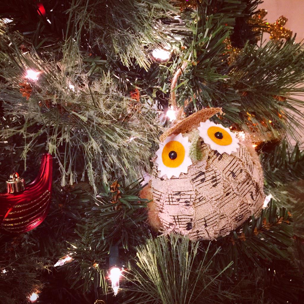GreenbrierHotel's tweet photo. Our #owl #ornament
#Christmas #Tree #GreenbrierHotel #HappyHolidays #Vancouver #Downtown http://t.co/4vqXVZ9Mm8