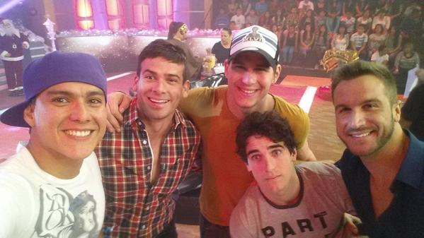 DiegoRDoig's tweet photo. @jknv @blukovski @Dav_villanueva9 http://t.co/JC528k852O