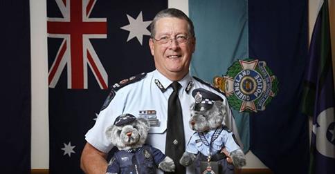 QldPolice's tweet image. 2014 version of Constable T. Bear is now available. Ltd to 2000 @CoPStewart  has one #FurSure store.csp.asn.au/ctb