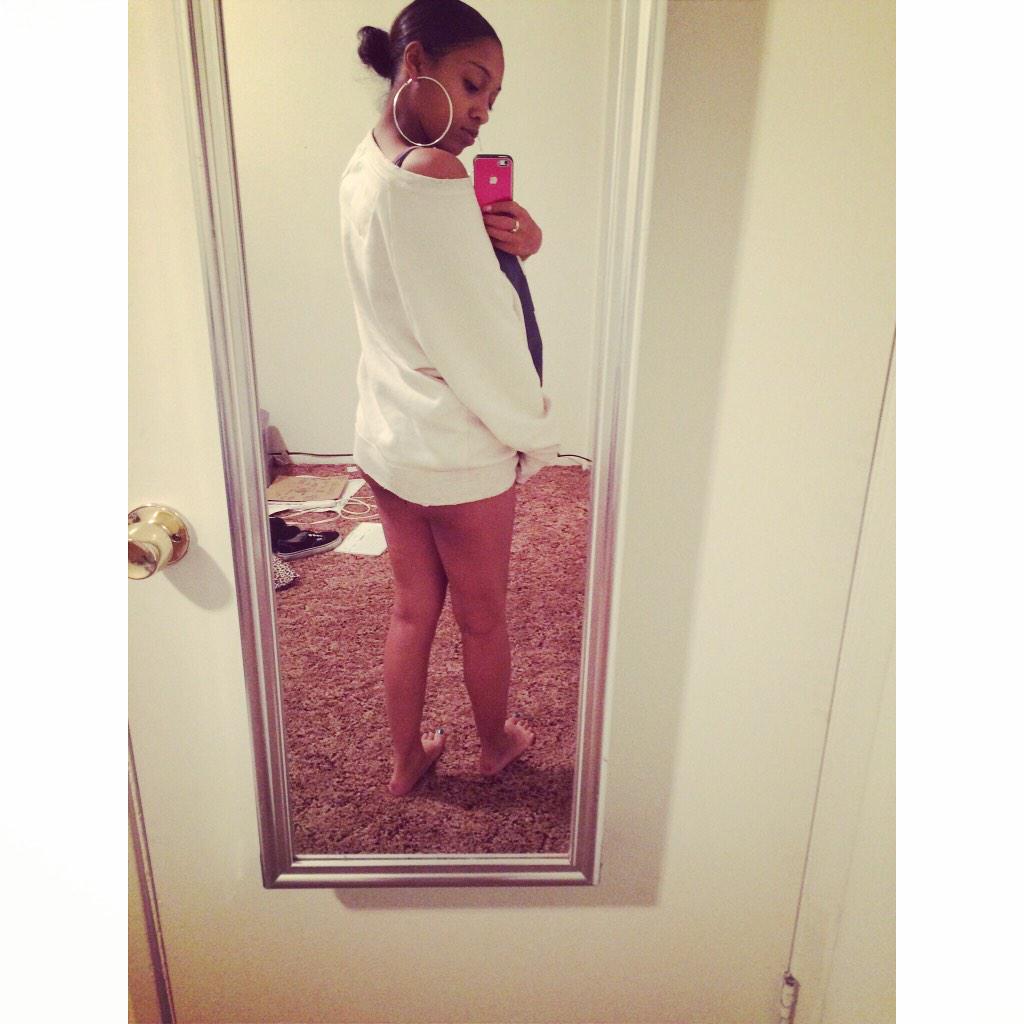 ness_shotta's tweet photo. Lookin back it always made me stronger http://t.co/1w7y4YWwb6